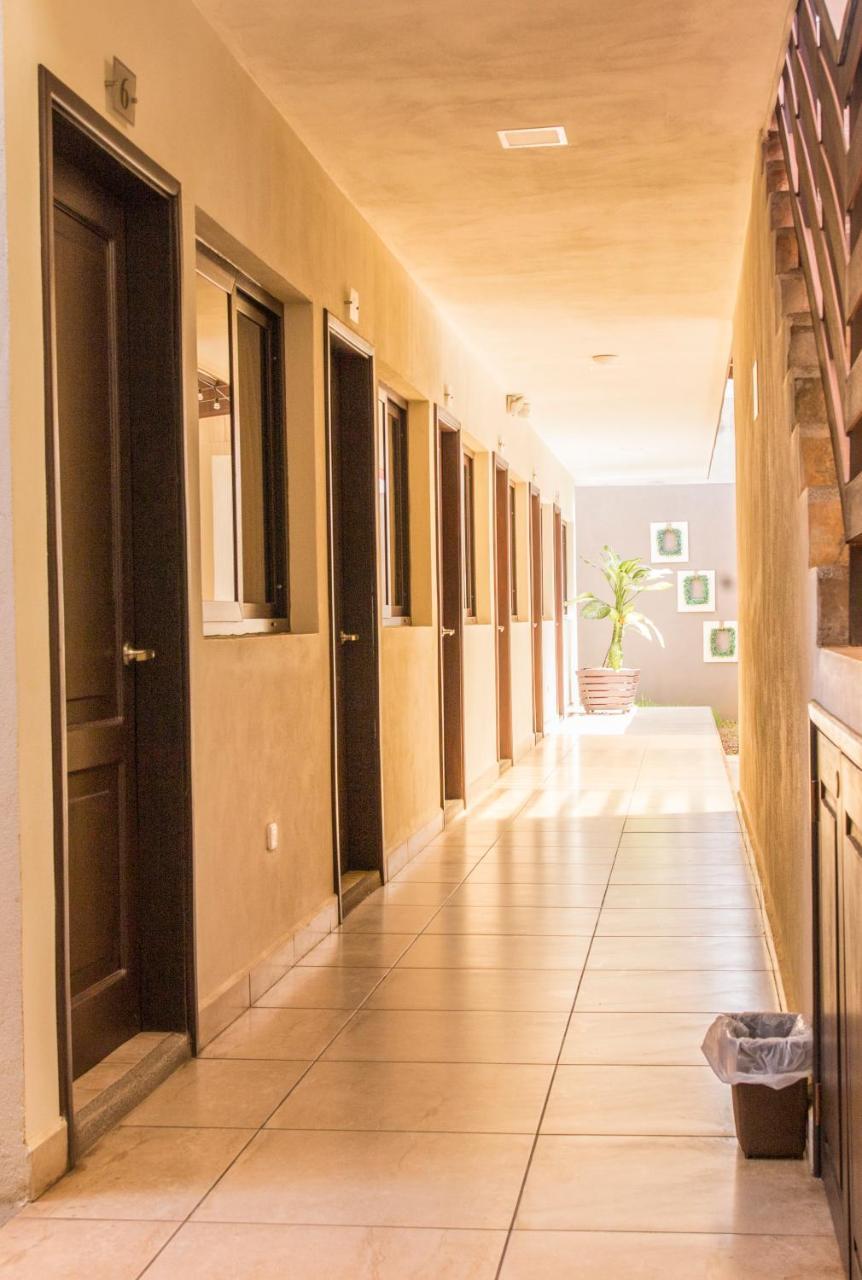 Hotel El Viejo Inn チナンデガ エクステリア 写真